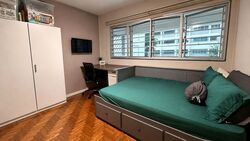 Blk 327 Jurong East Street 31 (Jurong East), HDB Executive #554154221